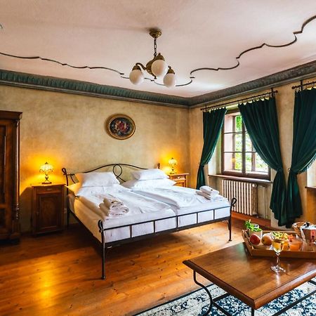 奥特斯特拉格酒店 Český Krumlov 外观 照片