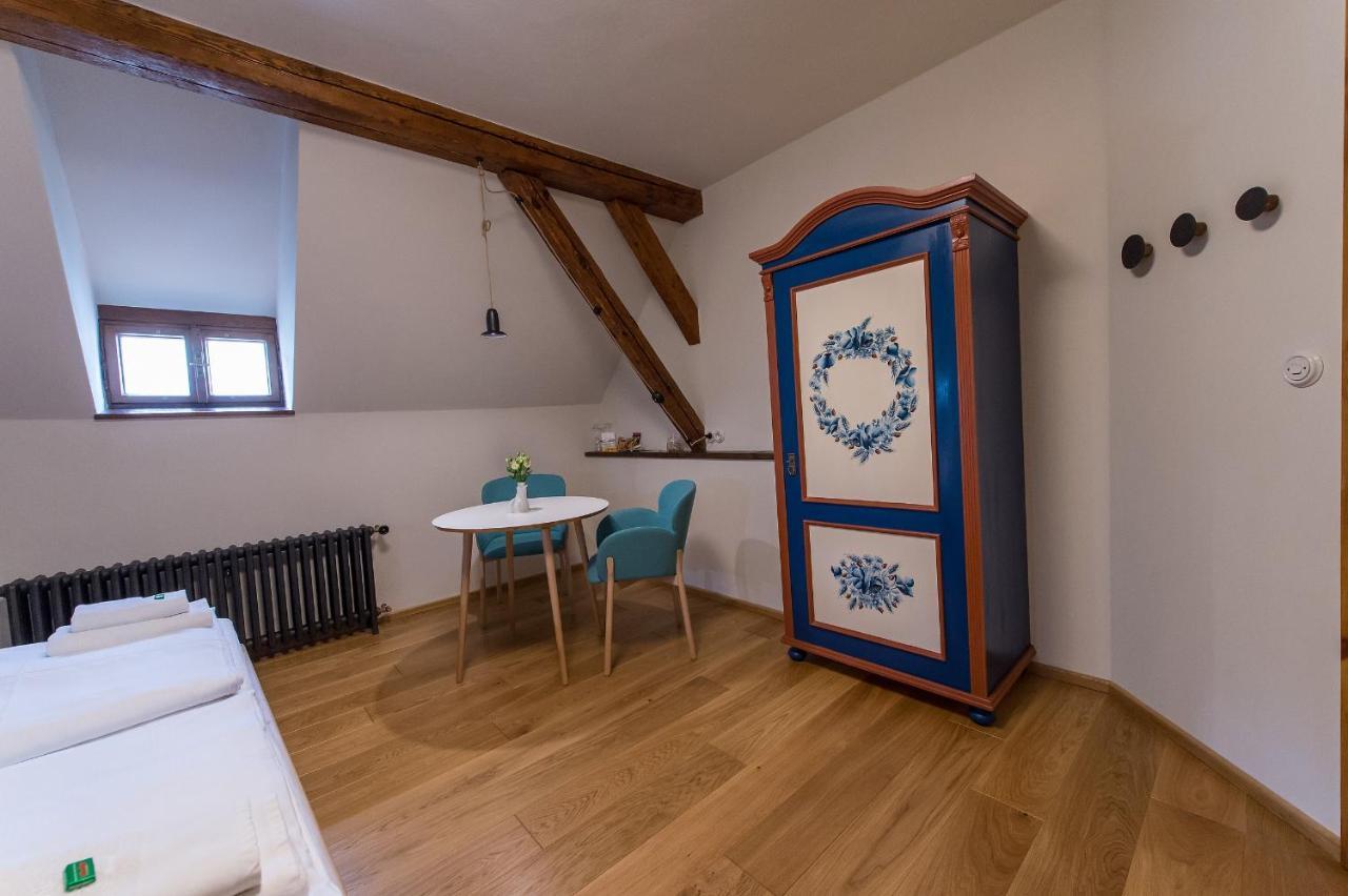 奥特斯特拉格酒店 Český Krumlov 外观 照片